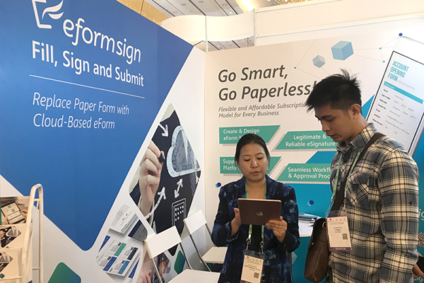 Showcasing eformsign at ConnecTechAsia 2018